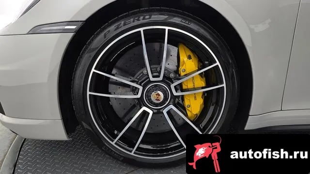 Porsche 911 911 (992) 2024 года - вид 5