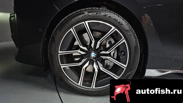 BMW 7-Series 7 Series (G70) 2023 года - вид 5