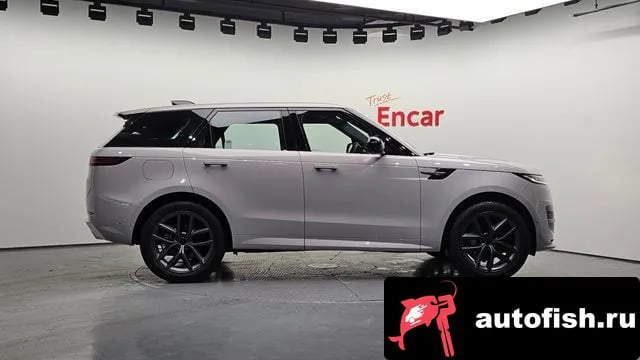 Land Rover Range Rover Sport Range Rover Sport 3rd Generation 2026 года - вид 5