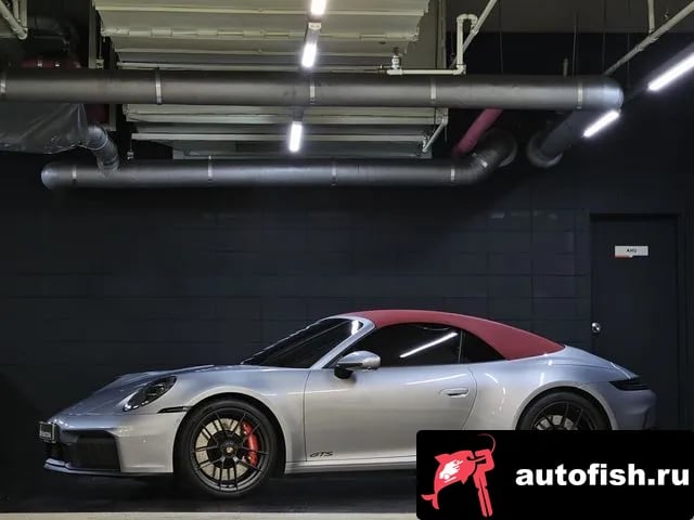 Porsche 911 911 (992) 2025 года - вид 3