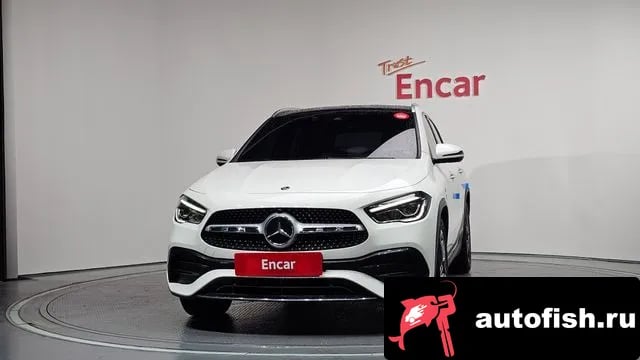 Mercedes-Benz GLA-Class GLA - Class H247 2020 года - вид 3