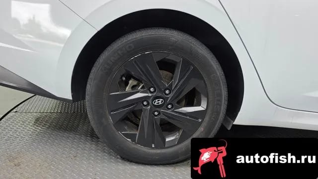 Hyundai AVANTE Avante (CN7) 2021 года - вид 5