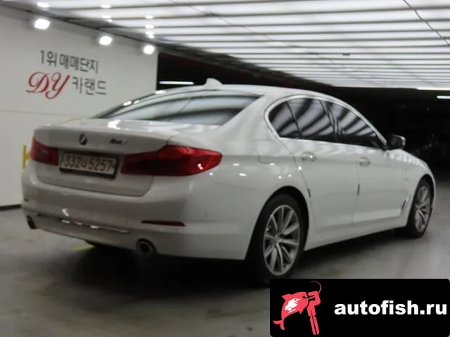 BMW 5-Series 5 Series (G30) 2018 года - вид 4