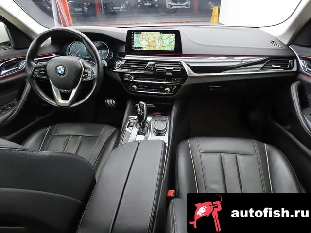 BMW 5-Series 5 Series (G30) 2018 года - вид 5