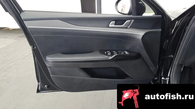 Kia K5 K5 3rd generation 2022 года - похожие автомобили
