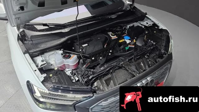 Audi Q4 e-tron Q4 e-Tron (F4) 2022 года - вид 6