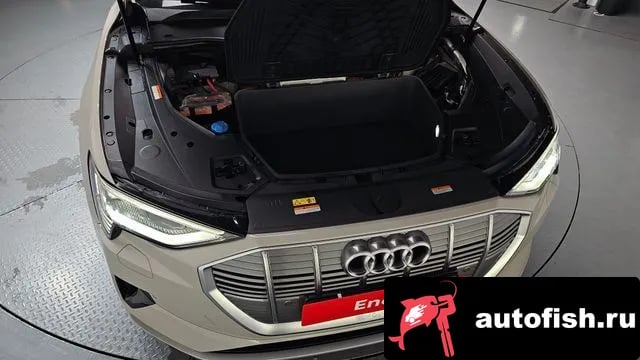 Audi e-tron e-Tron 2020 года - вид 5