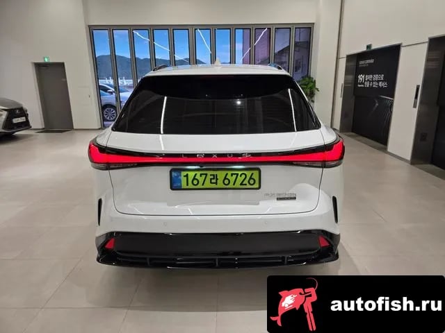 Lexus RX RX500h 5th generation 2025 года - вид 4