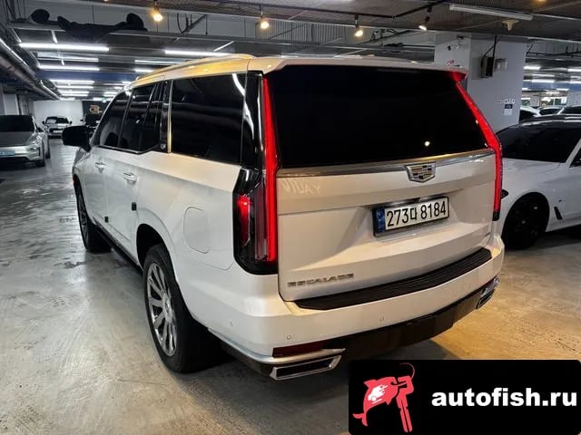 Cadillac Escalade Escalade 5th Generation 2021 года - вид 2