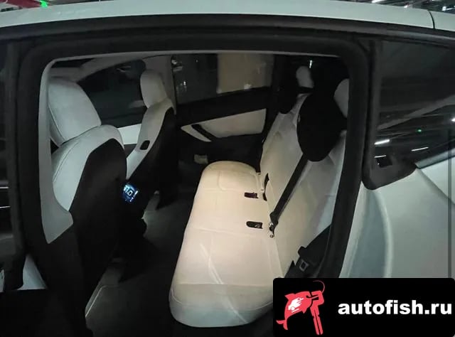 Tesla Model Y Model Y 2022 года - похожие автомобили