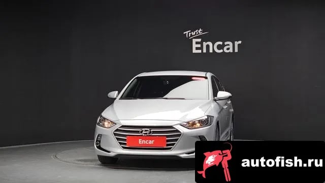 Hyundai AVANTE Avante AD 2018 года - вид 3