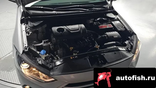 Hyundai AVANTE Avante AD 2018 года - вид 6