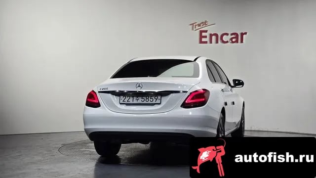 Mercedes-Benz C-Class C-Class W205 2019 года - вид 4