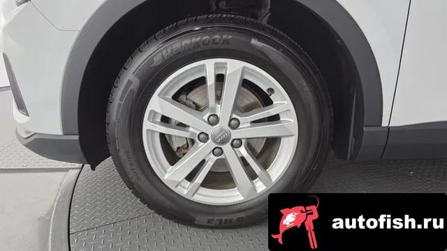 Audi Q3 Q3 (F3) 2020 года - вид 5