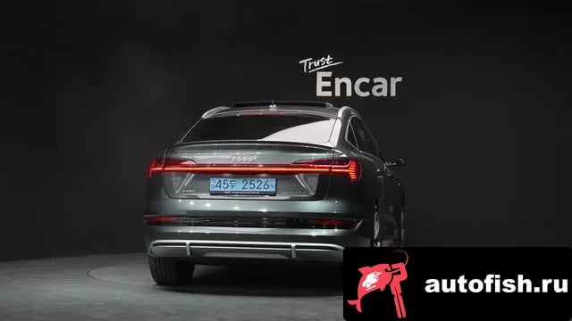 Audi e-tron e-Tron 2021 года - вид 4
