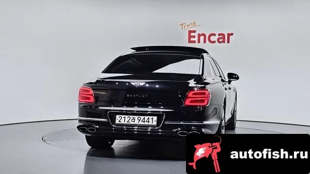 Bentley Flying Spur Flying Spur 3rd Generation 2022 года - вид 3