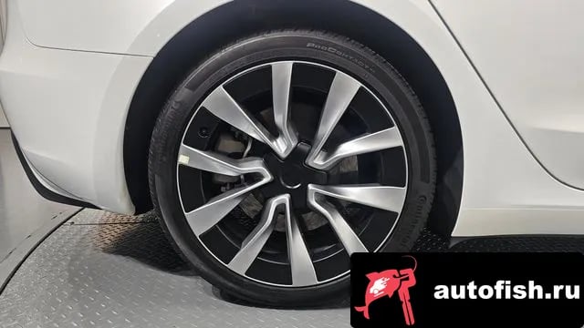 Tesla Model 3 Model 3 2024 года - вид 4