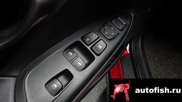 Hyundai Veloster Veloster (JS) 2018 года - похожие автомобили