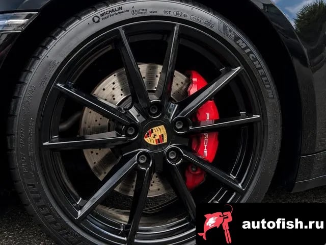 Porsche 911 911 (992) 2021 года - вид 5