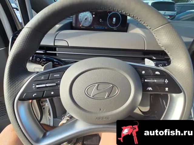 Hyundai Staria Staria 2025 года - похожие автомобили