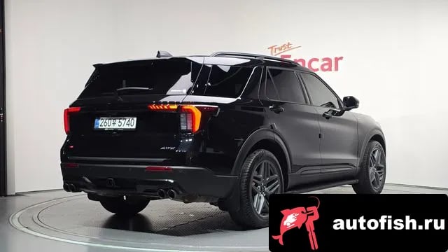 Ford Explorer Explorer 6th Generation 2025 года - вид 2