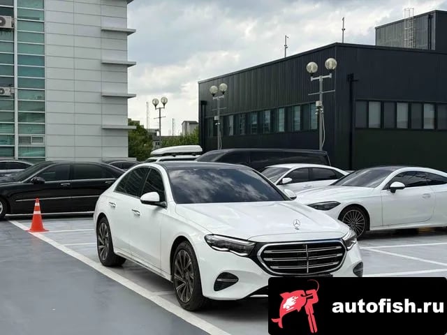 Mercedes-Benz E-Class E-Class W214 2026 года - похожие автомобили