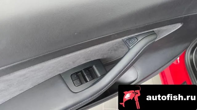 Tesla Model 3 Model 3 2021 года - похожие автомобили