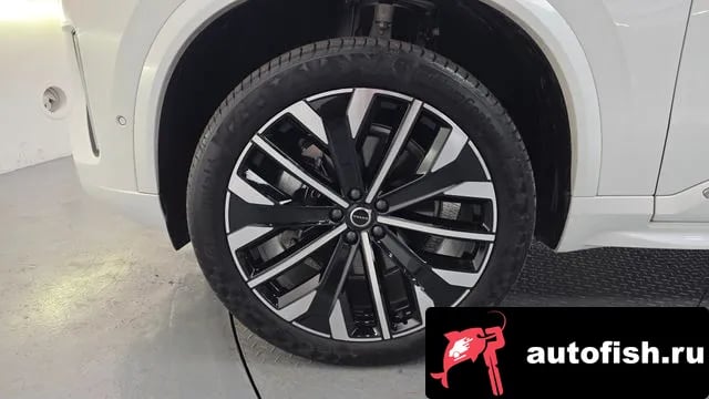 Volvo XC90 XC90 second Generation 2025 года - вид 5