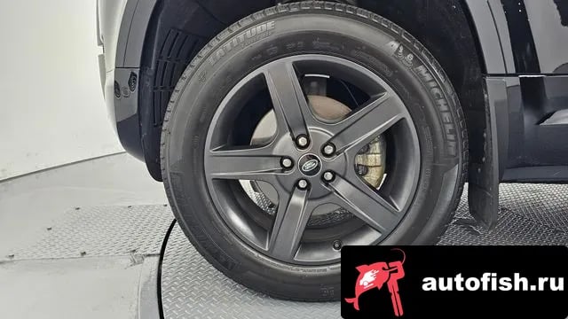 Land Rover Defender Bitdefender (L663) 2023 года - вид 5
