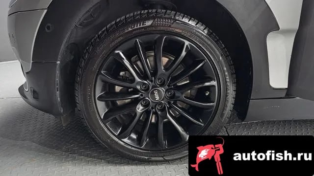 Mini Clubman Cooper Clubman 2023 года - вид 5