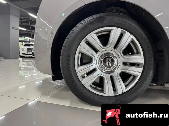 Rolls-Royce Ghost Ghost 2nd Generation 2022 года - вид 5
