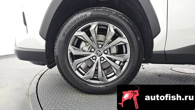 Toyota RAV4 RAV4 5th Generation 2022 года - вид 5