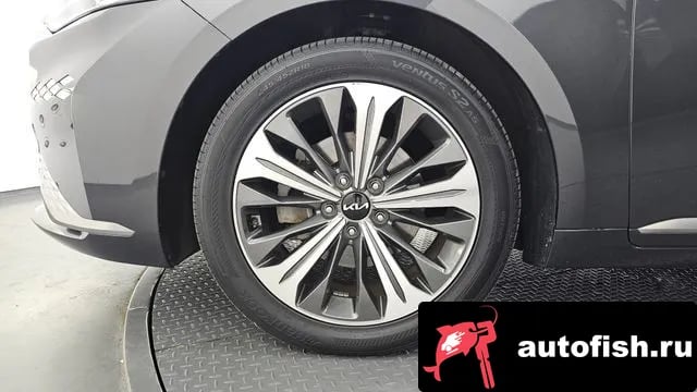 Kia K8 K8 Hybrid 2021 года - похожие автомобили