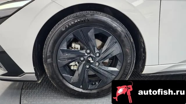 Hyundai AVANTE The New Avante Hybrid (CN7) 2023 года - вид 4