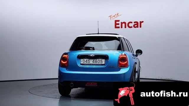 Mini Cooper Cooper D 2018 года - вид 4