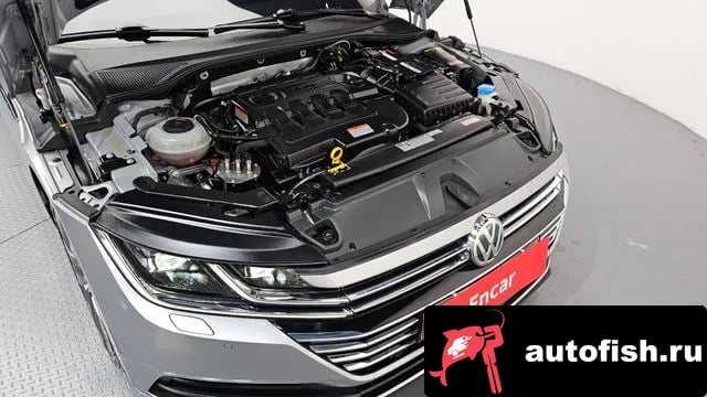 Volkswagen Arteon Atheon 2018 года - вид 6