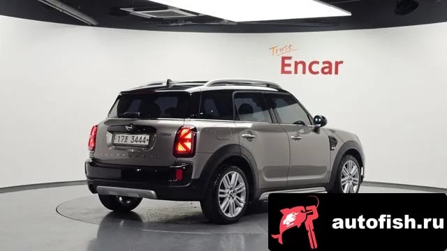 Mini Countryman Cooper Country Man 2019 года - вид 2