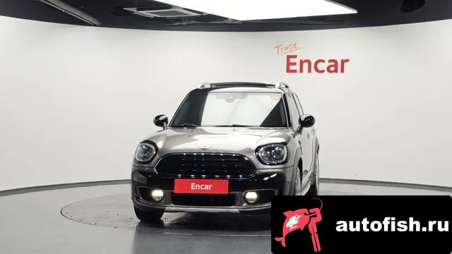 Mini Countryman Cooper Country Man 2019 года - вид 3