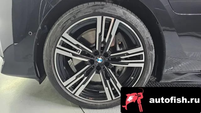 BMW 7-Series 7 Series (G70) 2025 года - вид 5