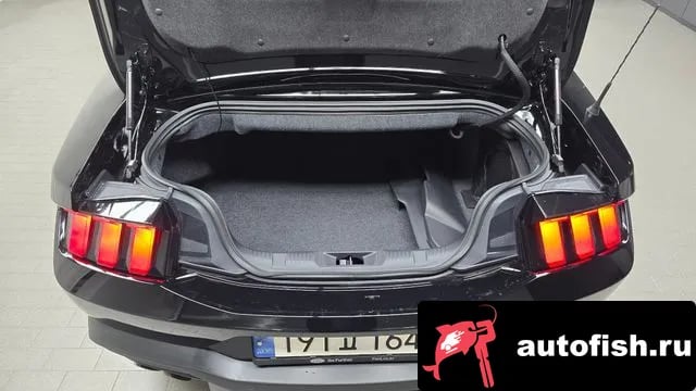 Ford Mustang Mustang 7th Generation 2024 года - похожие автомобили