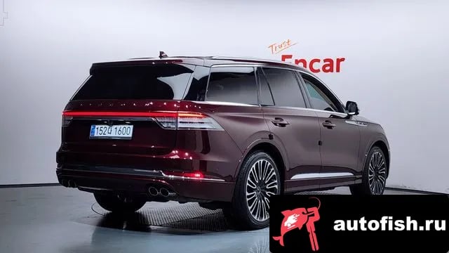 Lincoln Aviator Aviator 2nd generation 2020 года - вид 2