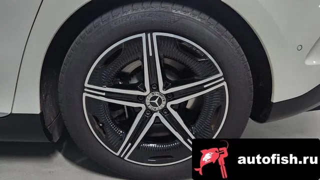 Mercedes-Benz EQE EQE V295 2024 года - вид 5