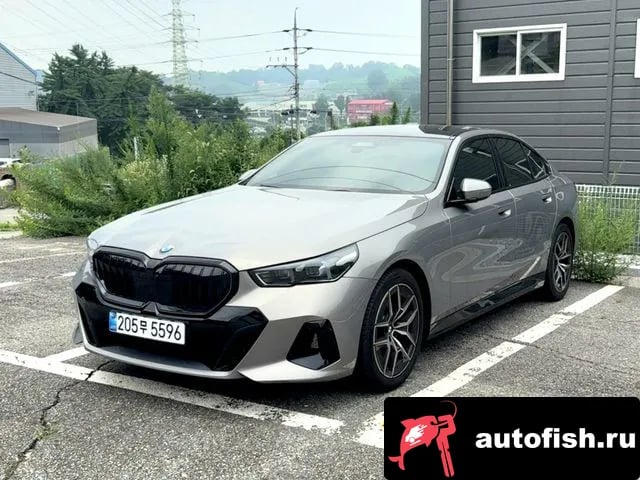 BMW 5-Series 5 Series (G60) 2026 года - вид 1