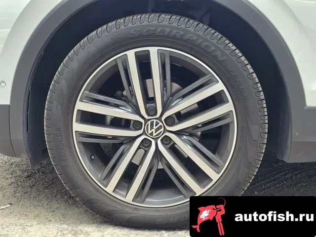 Volkswagen Tiguan Tiguan second Generation 2023 года - похожие автомобили