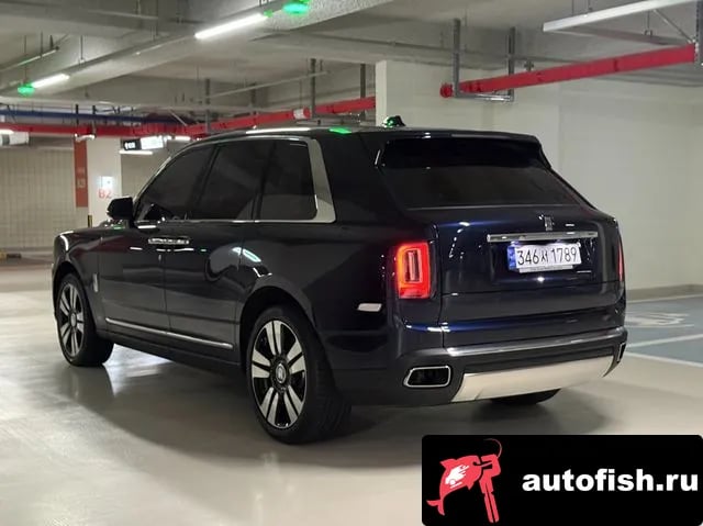 Rolls-Royce Cullinan Cullinan 2022 года - вид 4