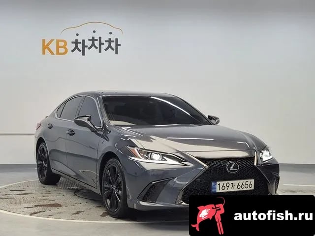 Lexus ES ES300h 7th generation 2024 года - вид 4