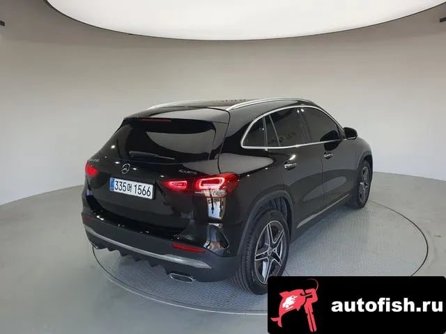 Mercedes-Benz GLA-Class GLA - Class H247 2020 года - вид 3