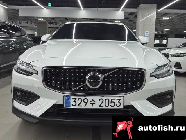 Volvo V60 V60 Cross-country 2nd Generation 2023 года - вид 1