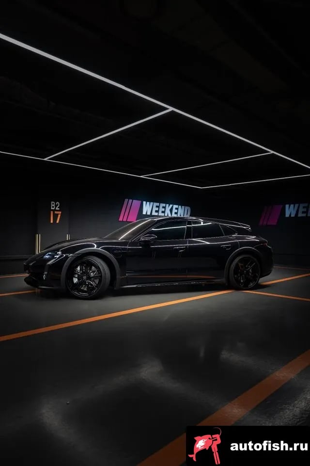 Porsche Taycan Taikan 2025 года - вид 3