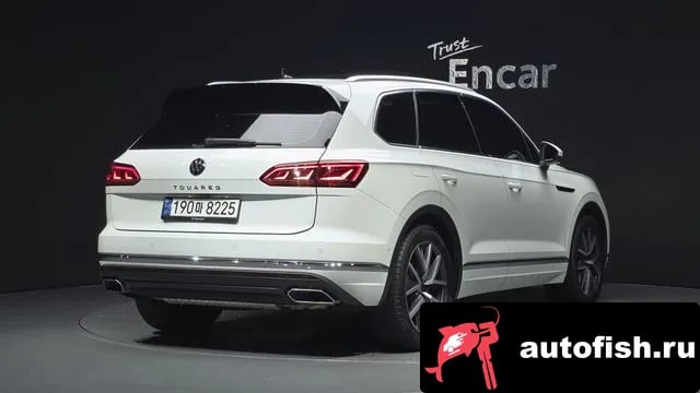 Volkswagen Touareg Tuareg 3rd generation 2023 года - вид 2